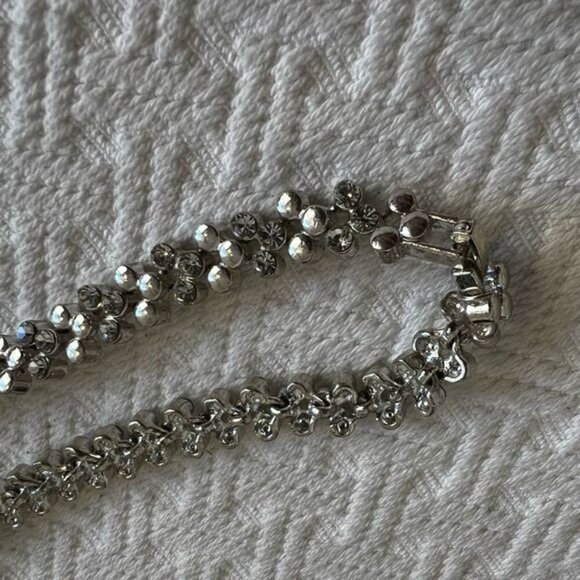 Vintage Silver Tone Crystal Statement Necklace Choker Jewelry Ornate Shiny - Picture 6 of 7